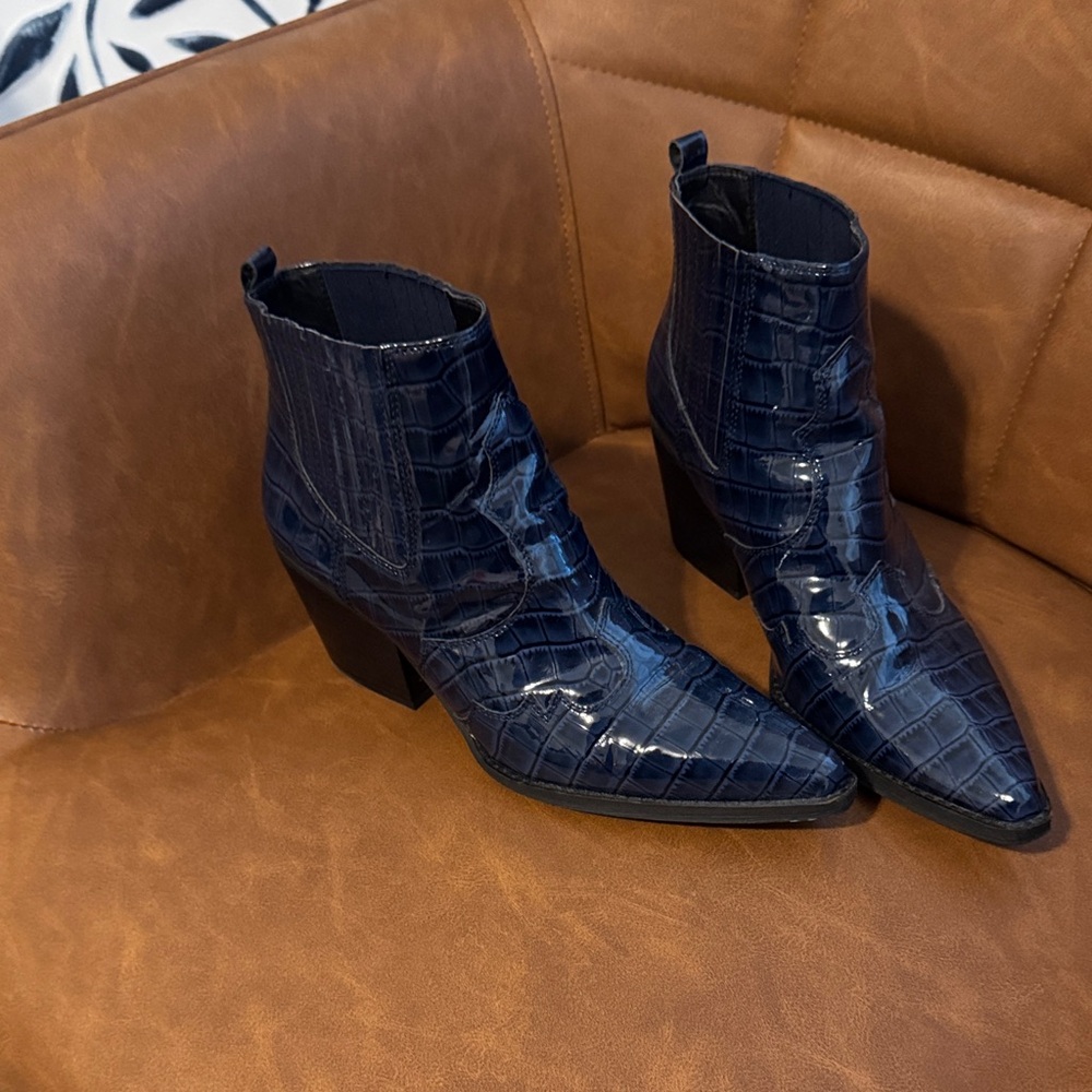 Sam Edelman Navy Croc-Embossed Ankle Boots
